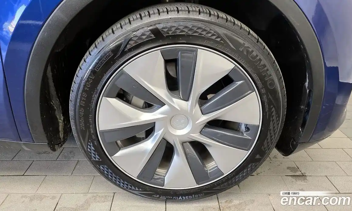 Tesla Model Y 2023 0.2 гидро в Москве № 231882, фото 5