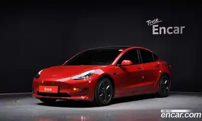 Tesla Model 3, 2021