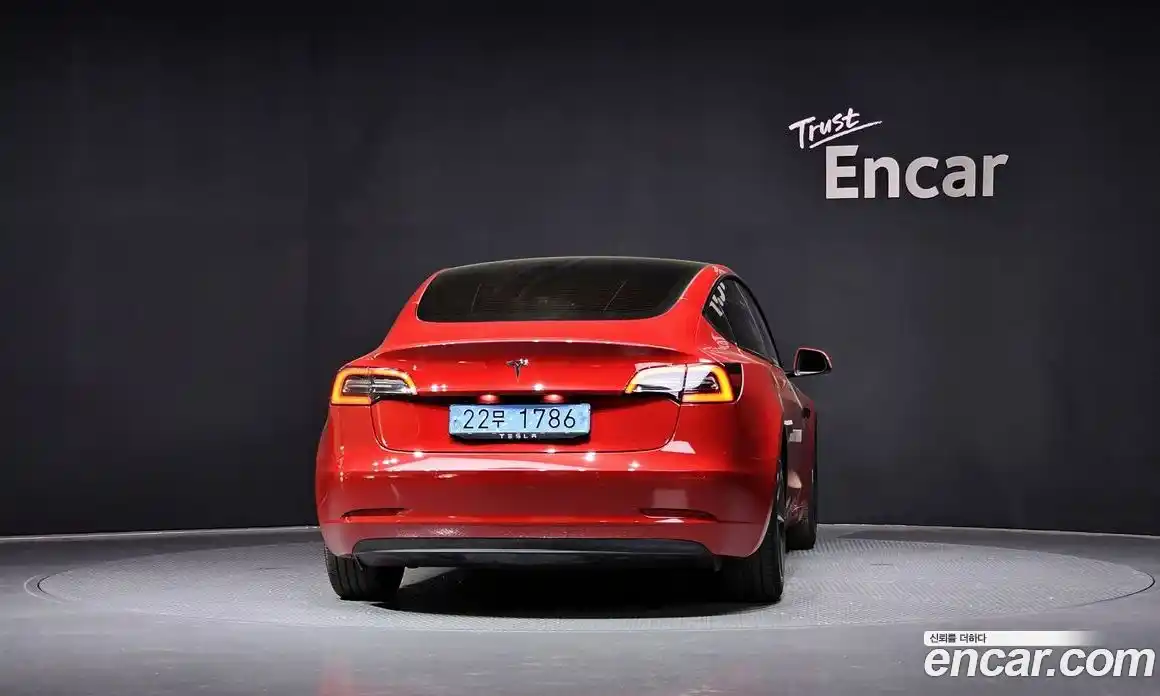 Tesla Model 3 2021 0.2 гидро в Москве № 231938, фото 4