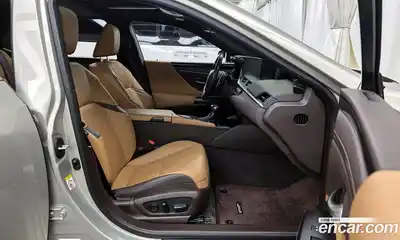Lexus ES 2019 2.5 гидро в Москве № 232011, миниатюра 11
