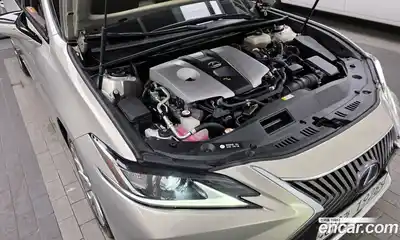 Lexus ES 2019 2.5 гидро в Москве № 232011, миниатюра 6