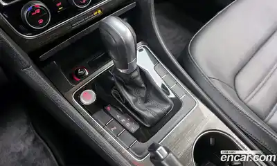 Volkswagen Passat 2018 2.0 гидро в Москве № 232250, миниатюра 9