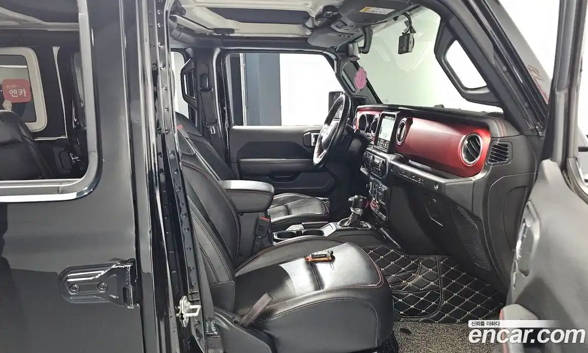 Jeep Wrangler 2021 2.0 гидро в Москве № 232328, фото 11