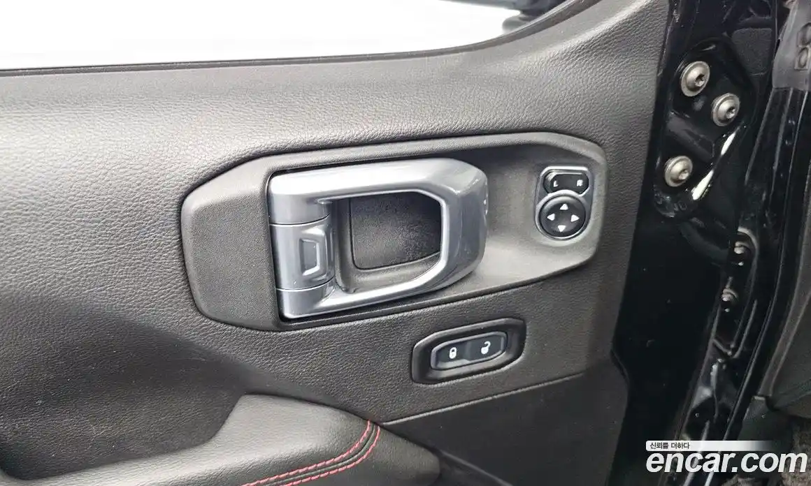 Jeep Wrangler 2021 2.0 гидро в Москве № 232328, фото 18