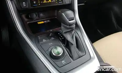 Toyota RAV4 2025 2.5 гидро в Москве № 232815, миниатюра 9