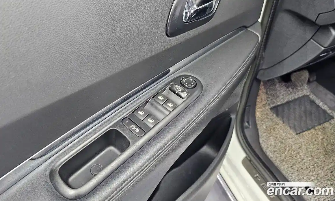 Peugeot 3008 2014 1.6 гидро в Москве № 234913, фото 13