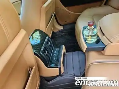 Maserati Quattroporte 2012 4.7 гидро в Москве № 235939, миниатюра 12