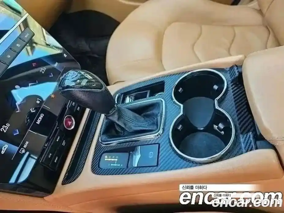 Maserati Quattroporte 2012 4.7 гидро в Москве № 235939, фото 19