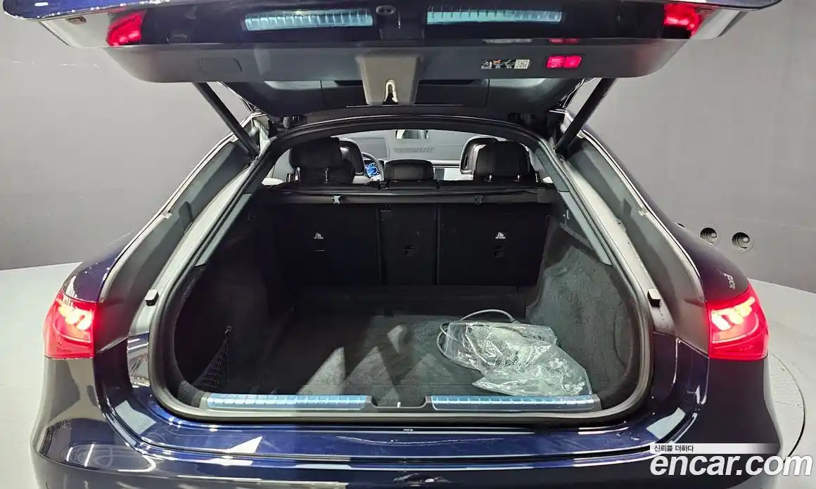 Mercedes-Benz EQS 2022 0.3 гидро в Москве № 240195, фото 20