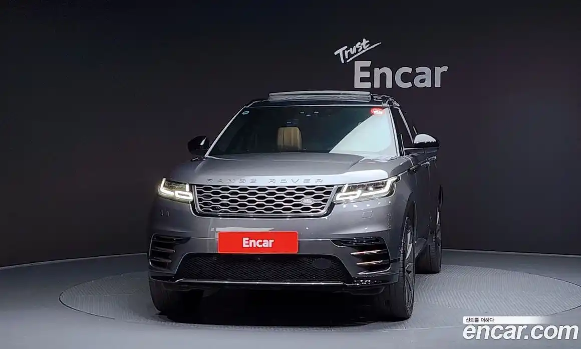 Land Rover Range-Rover Velar 2019 3.0 гидро в Москве № 252745, фото 3