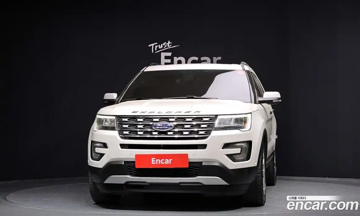 Ford Explorer 2016 2.3 гидро в Москве № 255647, фото 3