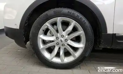 Ford Explorer 2014 3.5 гидро в Москве № 255677, миниатюра 5