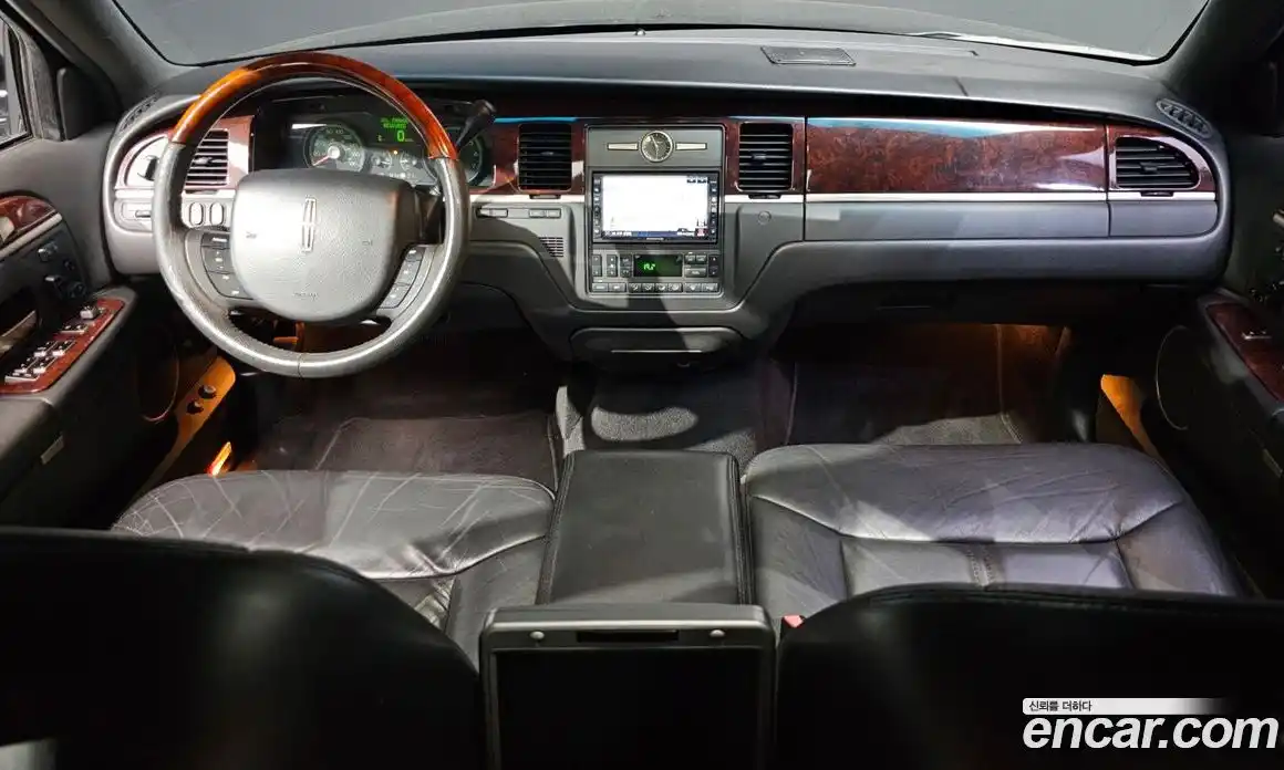 Lincoln Town Car 2007 4.6 гидро в Москве № 255845, фото 7