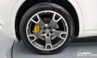 Maserati Levante 2017 3.0 гидро в Москве № 255948, миниатюра 5