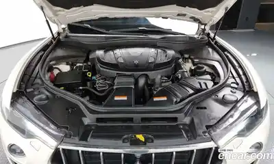 Maserati Levante 2017 3.0 гидро в Москве № 255948, миниатюра 6