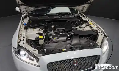 Jaguar XJ 2015 3.0 гидро в Москве № 256071, миниатюра 6