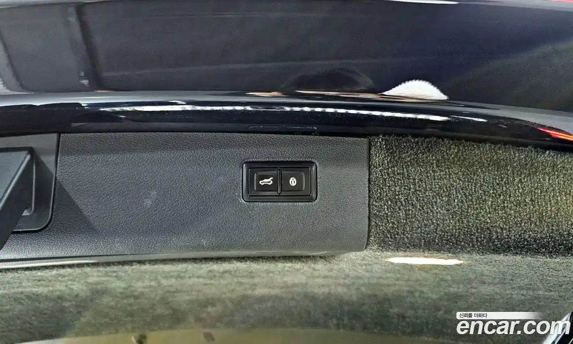 Bentley Bentayga 2020 4.0 гидро в Москве № 256669, фото 20