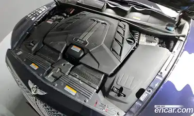 Bentley Bentayga 2020 4.0 гидро в Москве № 256669, миниатюра 6