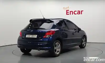 Peugeot 207 2011 1.6 гидро в Москве № 258119, миниатюра 2