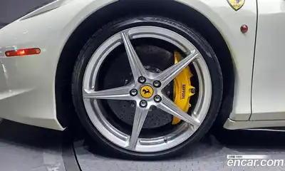 Ferrari 458 2013 4.5 гидро в Москве № 261047, миниатюра 5