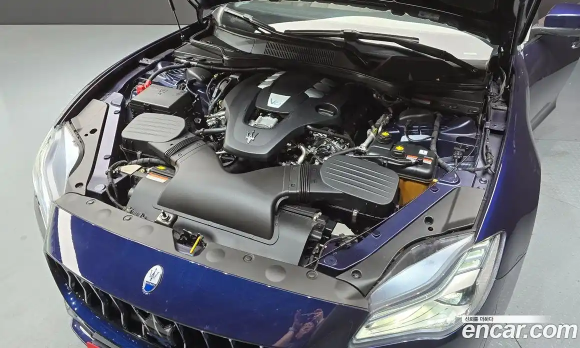 Maserati Quattroporte 2019 3.0 гидро в Москве № 282839, фото 6