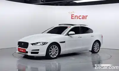 Jaguar XE, 2016
