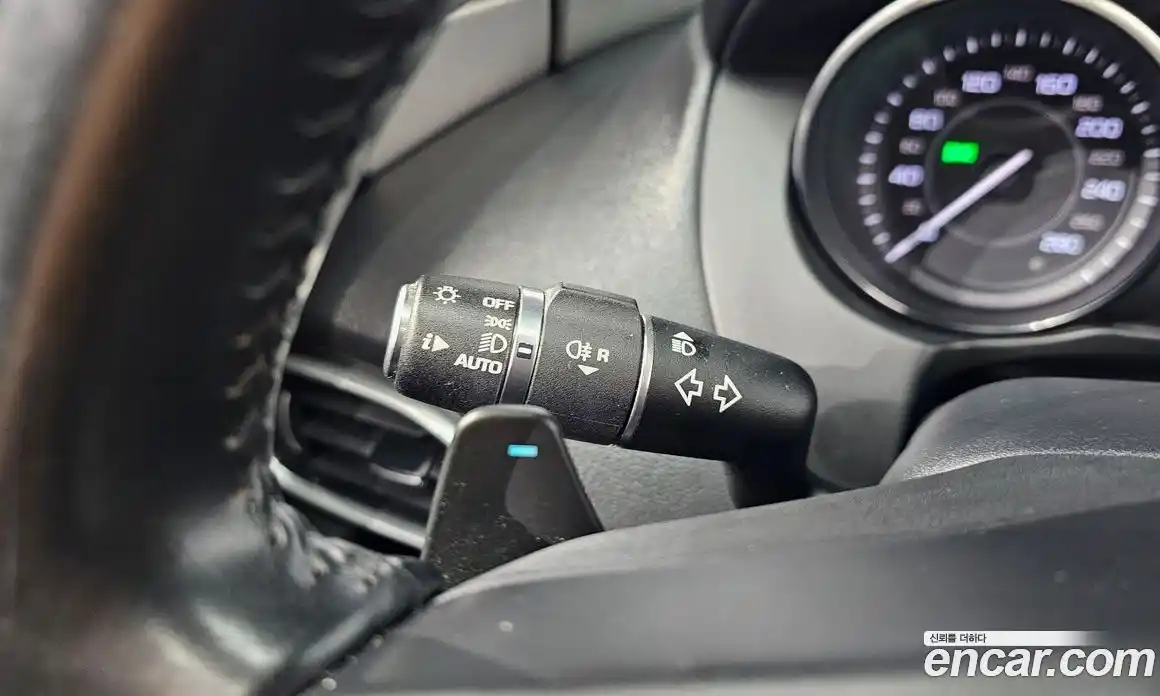Jaguar XE 2016 2.0 гидро в Москве № 283792, фото 14