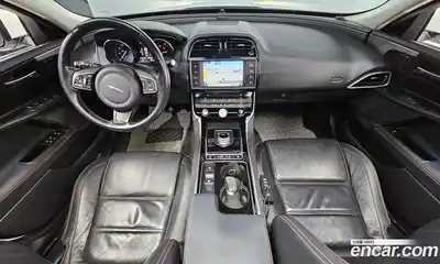 Jaguar XE 2016 2.0 гидро в Москве № 283792, миниатюра 7