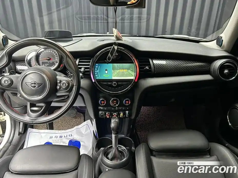 Mini Cooper 2018 2.0 гидро в Москве № 300182, фото 8