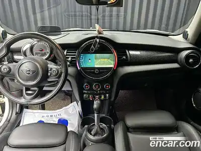 Mini Cooper 2018 2.0 гидро в Москве № 300182, миниатюра 8