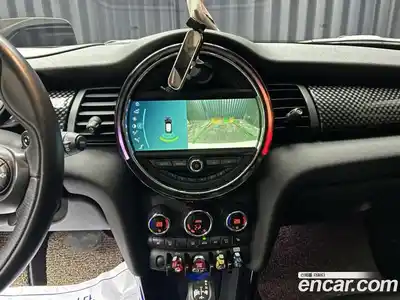 Mini Cooper 2018 2.0 гидро в Москве № 300182, миниатюра 10