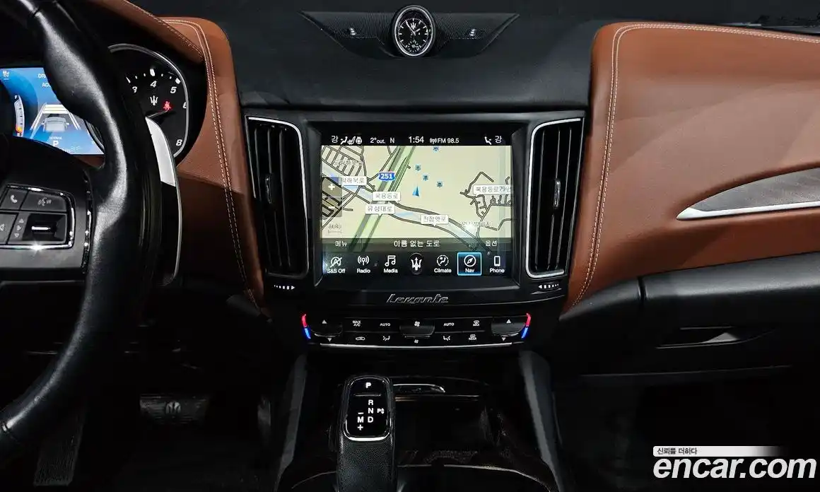 Maserati Levante 2020 3.0 гидро в Москве № 304542, фото 14