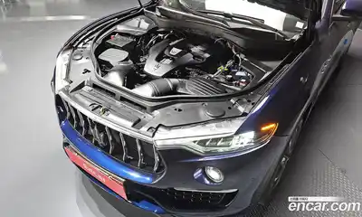 Maserati Levante 2020 3.0 гидро в Москве № 304542, миниатюра 6