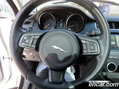 Jaguar E-Pace 2018 2.0 гидро в Москве № 305185, миниатюра 8