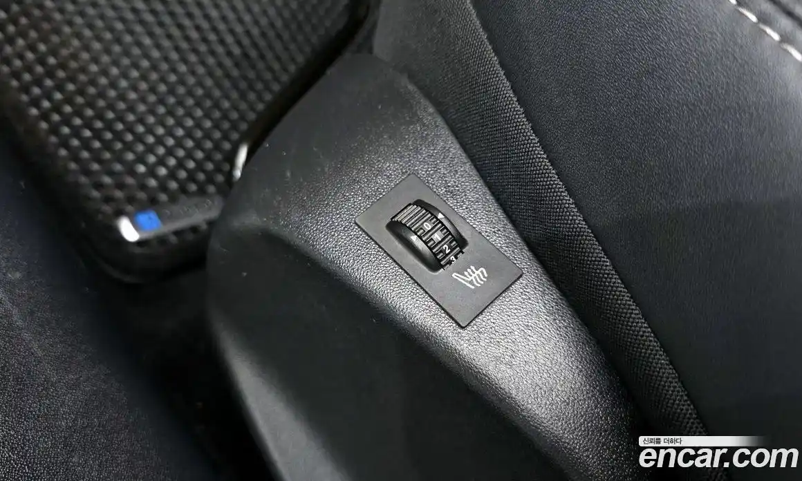 Peugeot 2008 2016 1.6 гидро в Москве № 305658, фото 18