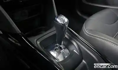 Peugeot 2008 2016 1.6 гидро в Москве № 305658, миниатюра 9