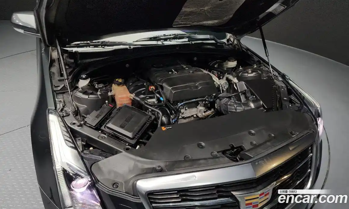 Cadillac ATS 2015 2.0 гидро в Москве № 306662, фото 6