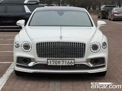 Bentley Flying Spur 2022 4.0 гидро в Москве № 307191, миниатюра 3