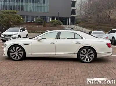 Bentley Flying Spur 2022 4.0 гидро в Москве № 307191, миниатюра 8