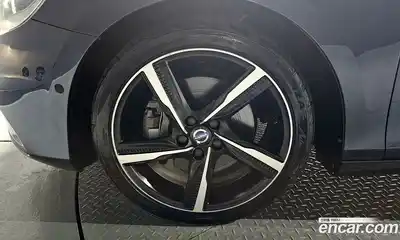 Volvo V40 2015 2.0 гидро в Москве № 312503, миниатюра 5