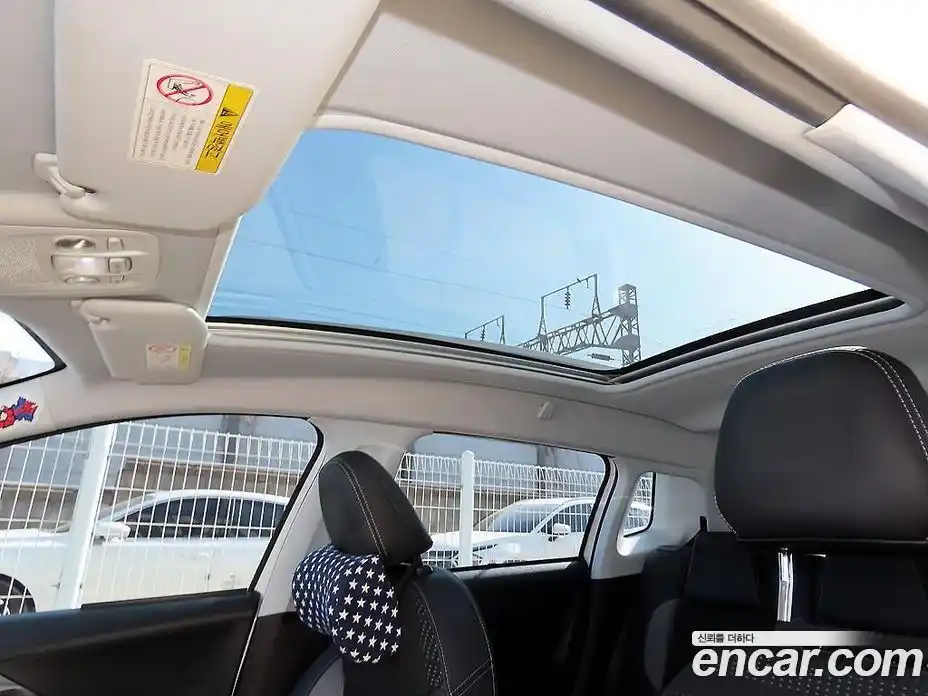 Peugeot 2008 2015 1.6 гидро в Москве № 322033, фото 17