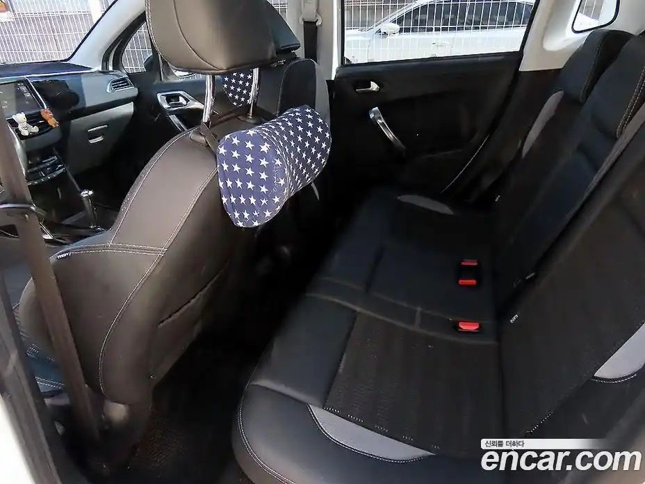 Peugeot 2008 2015 1.6 гидро в Москве № 322033, фото 6