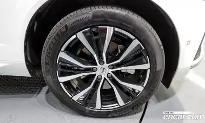 Volvo XC60 2025 2.0 гидро в Москве № 325992, миниатюра 5