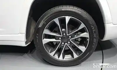 Jeep Cherokee 2022 3.6 гидро в Москве № 330075, миниатюра 5