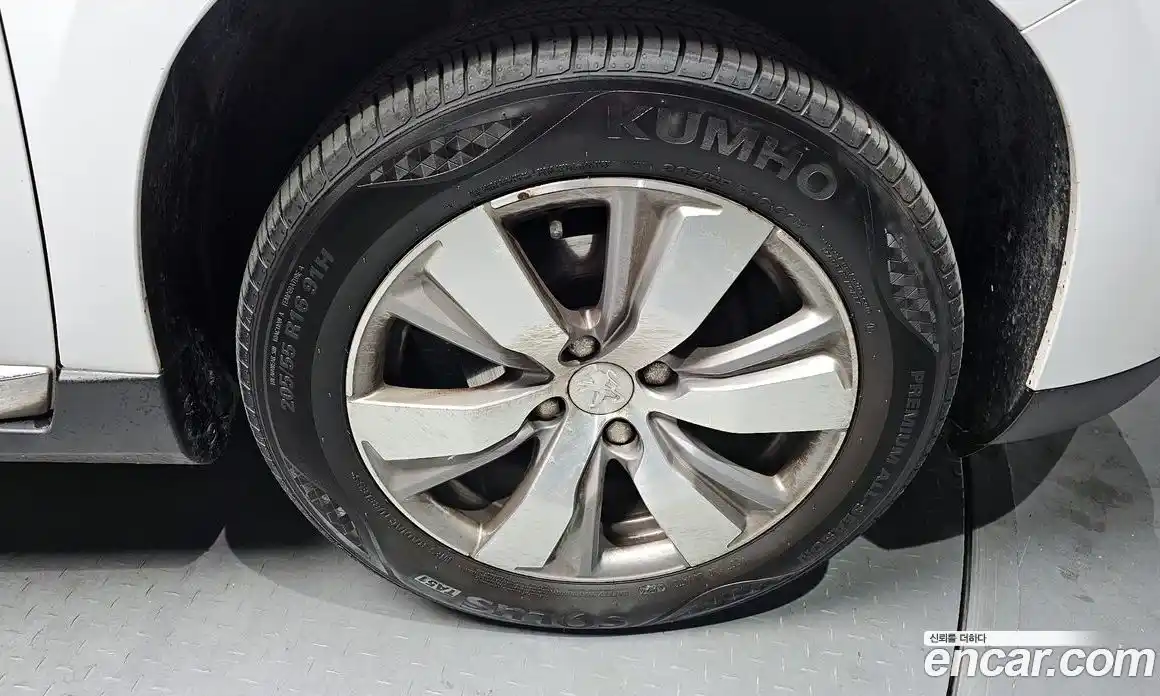 Peugeot 2008 2015 1.6 гидро в Москве № 336245, фото 5