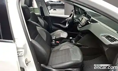 Peugeot 2008 2015 1.6 гидро в Москве № 336245, миниатюра 10