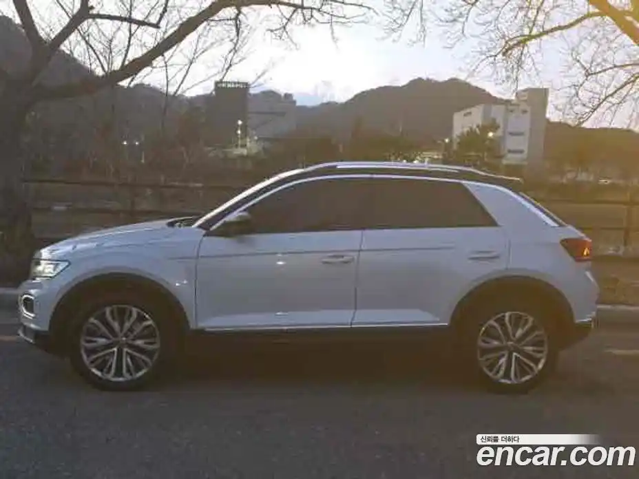 Volkswagen T-Roc 2022 2.0 гидро в Москве № 359022, фото 3