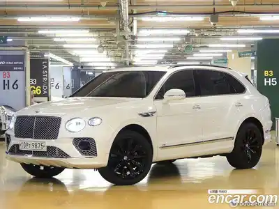 Bentley Bentayga, 2021
