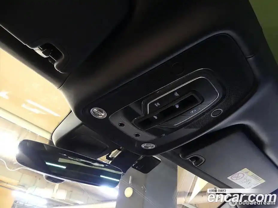 Bentley Bentayga 2021 4.0 гидро в Москве № 366526, фото 19