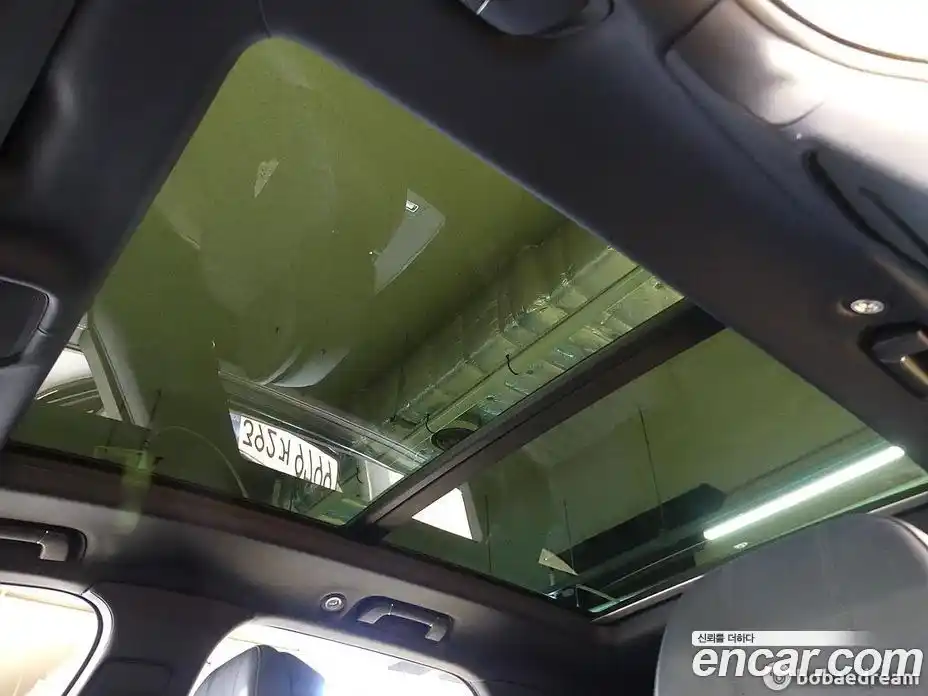 Bentley Bentayga 2021 4.0 гидро в Москве № 366526, фото 20